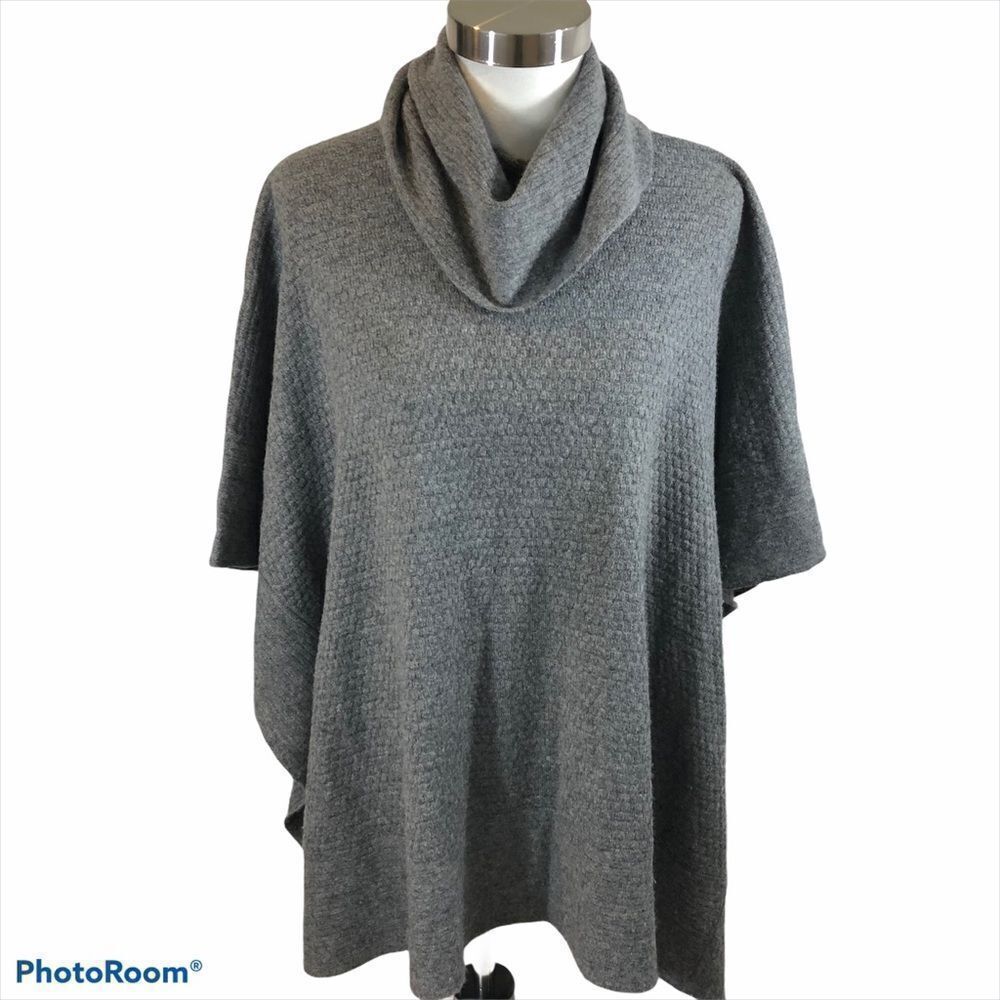 St Tropez West Grey Cashmere Poncho Sweater XS/S